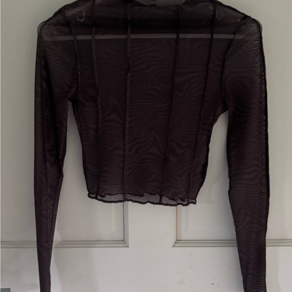 H&M Black Fitted Crop Blouse